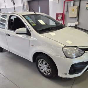 D_700587-MLA109884643475_032026-O Toyota Etios 1.5 Xls At Us